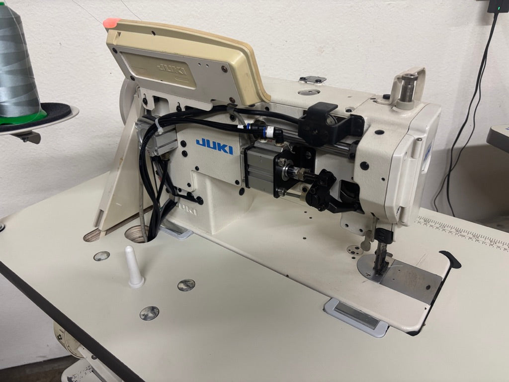 Pre-owned Juki DNU-1541-7 Fully Automatic Walking Foot Sewing Machine