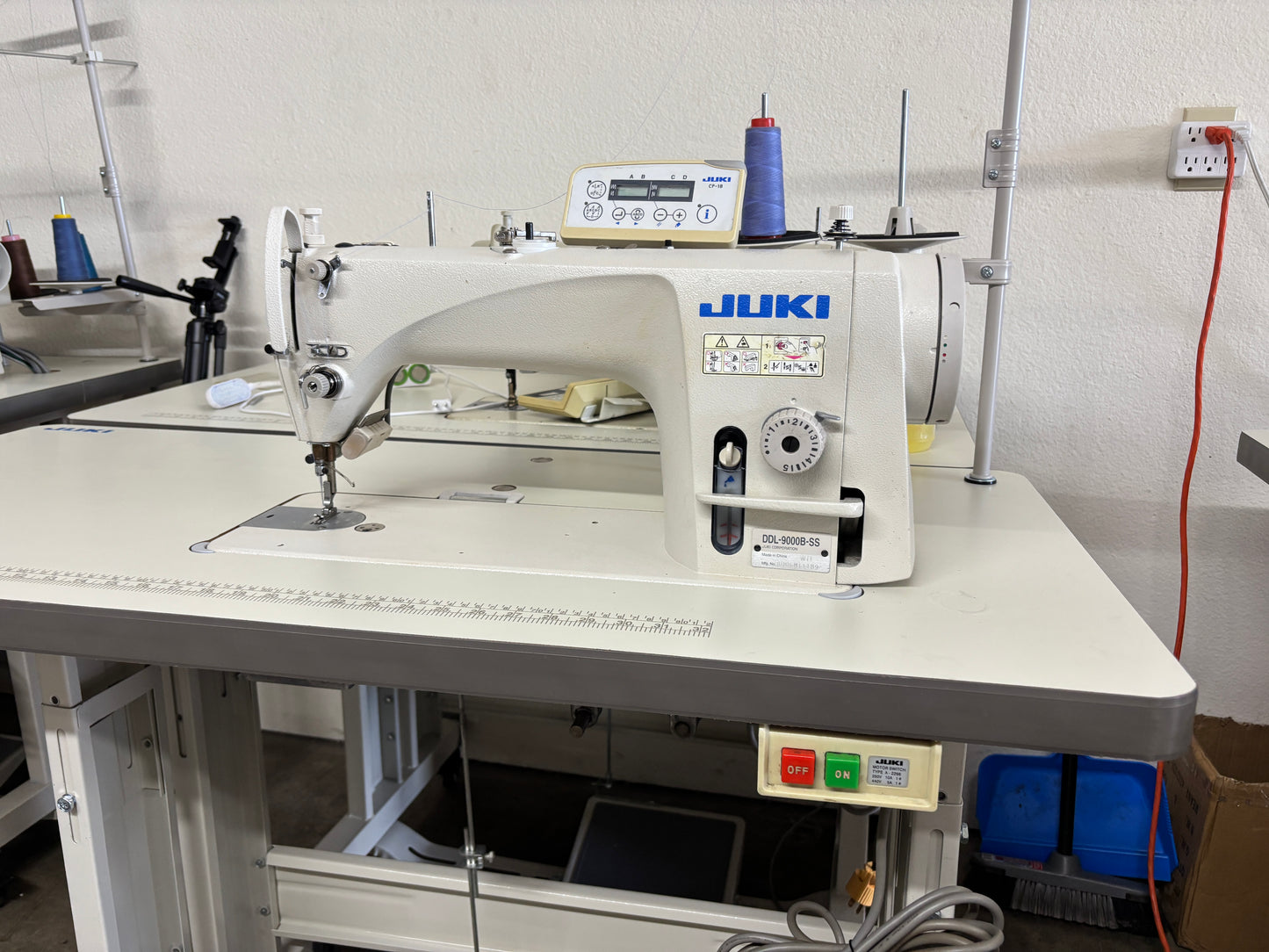 JUKI DDL-9000B-SS pre-owned Direct drive single needle sewing machine