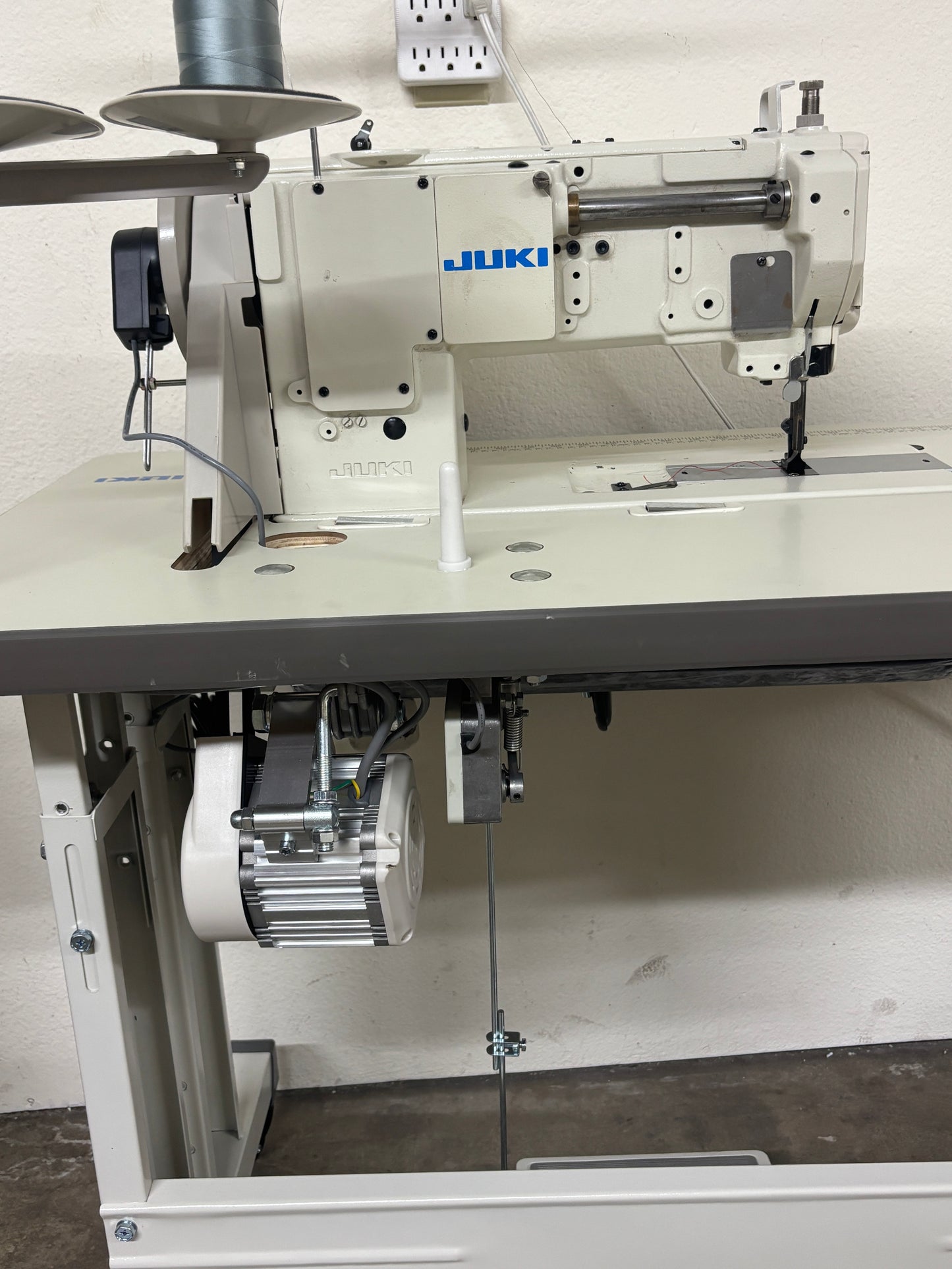 Pre-owned JUKI LU 1508NH Extra Heavy Duty Lockstitch Sewing Machine