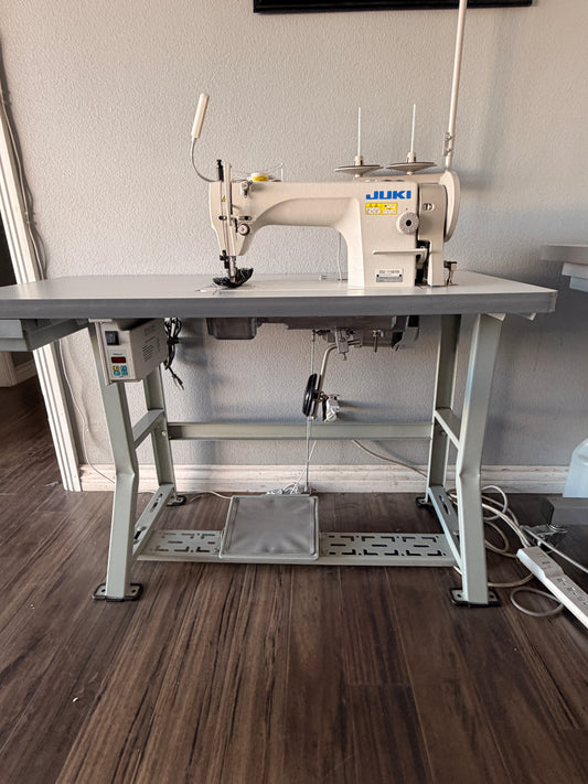 Brand New JUKI DU 1181N Top-Bottwn Feed Sewing Machine