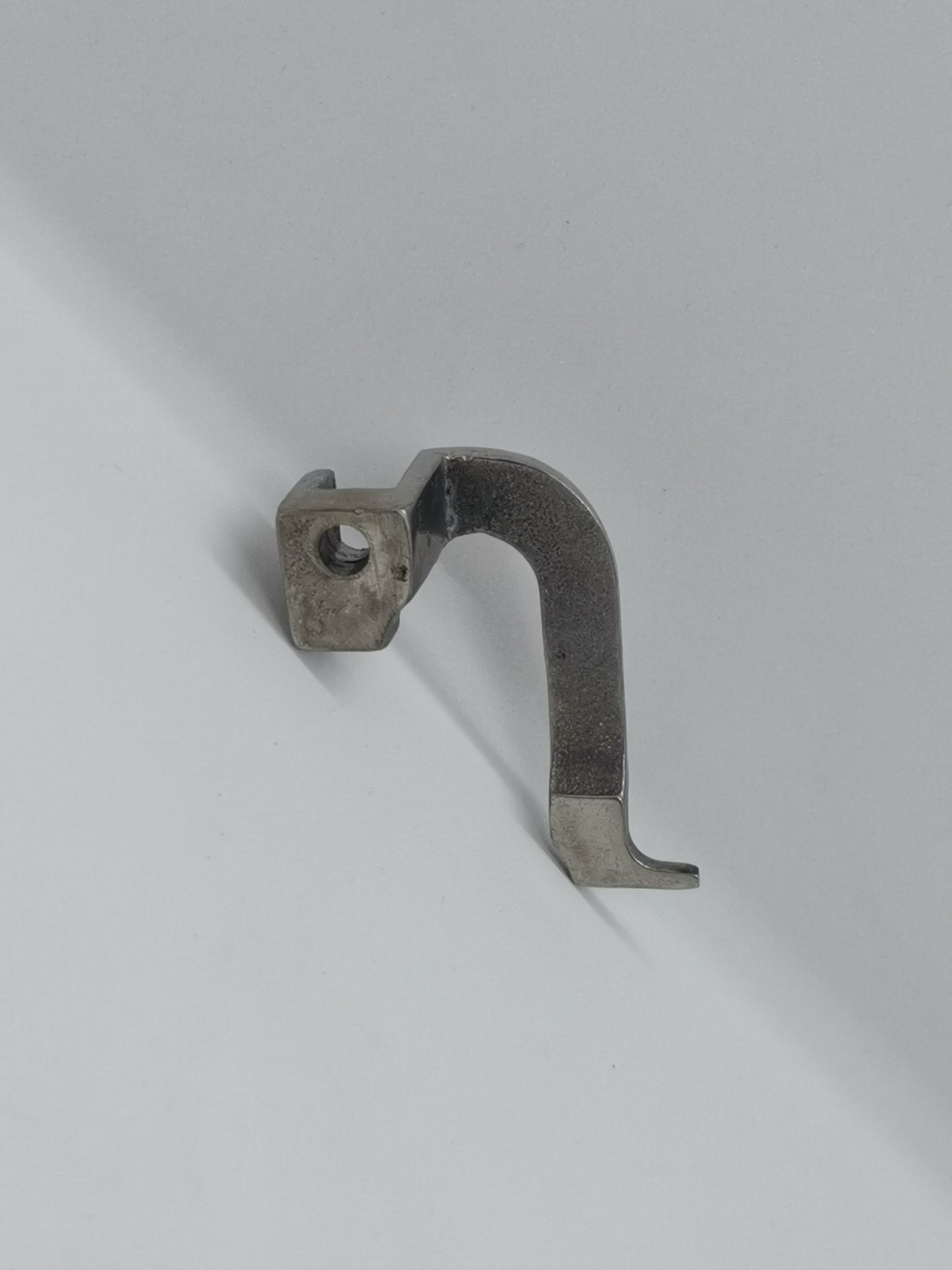Industrial Sewing Machine Presser Foot (Right)