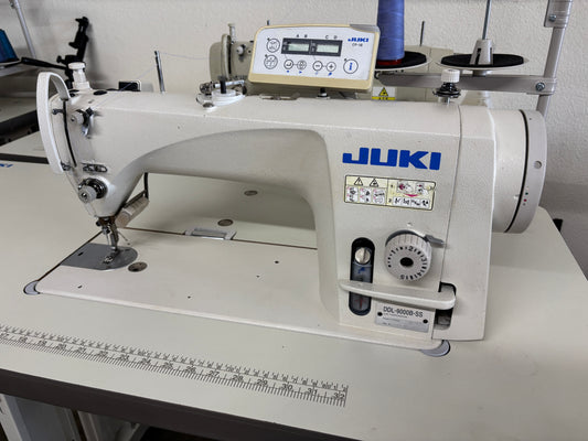 JUKI DDL-9000B-SS pre-owned Direct drive single needle sewing machine