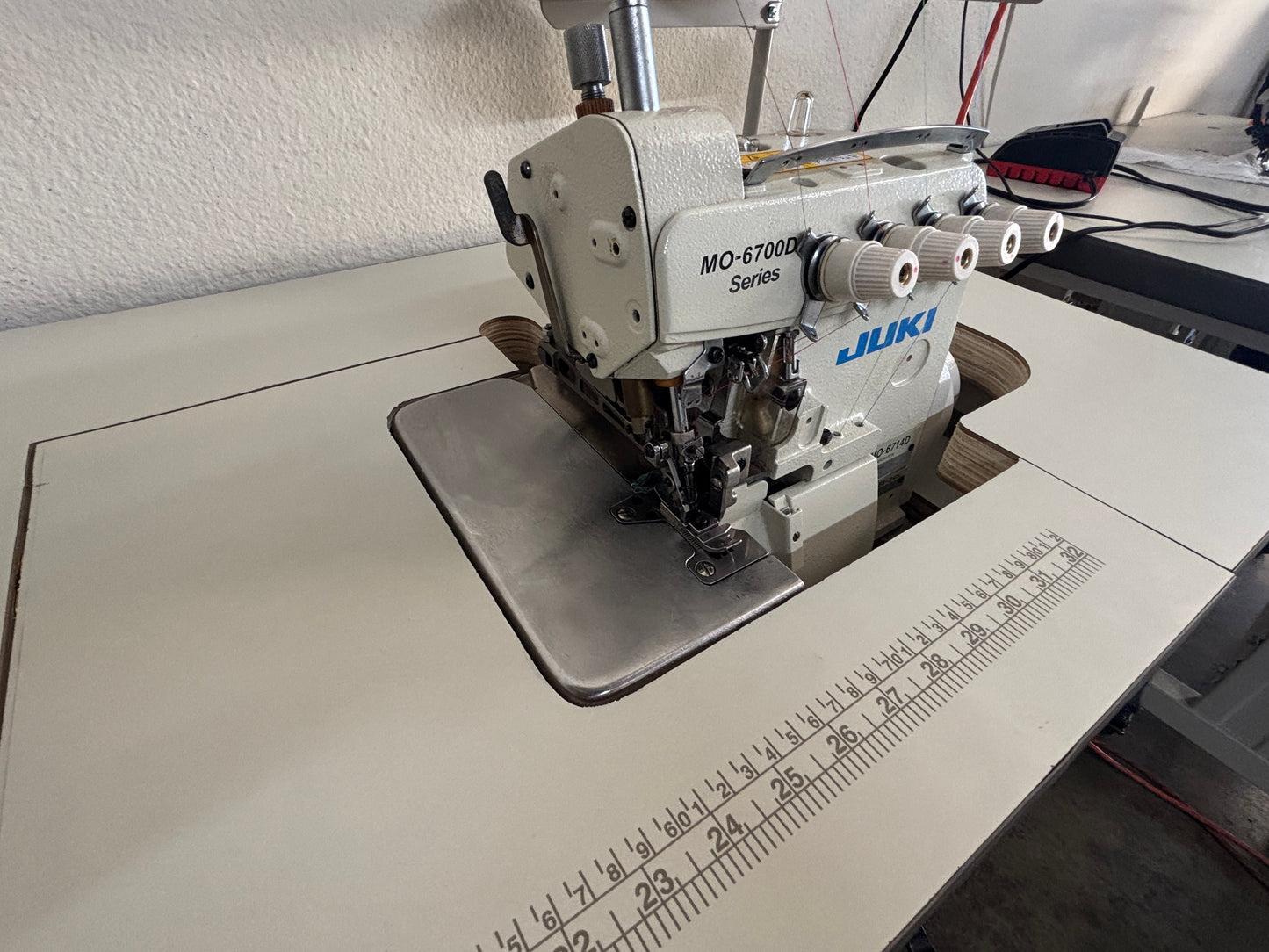 Pre-owned Original Juki MO-6714D Overlock Sewing Machine