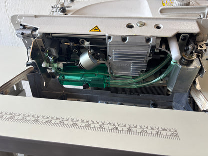 Pre-owned Original JUKI DLN-9010A-SS High Speed Needle Feed Automatic Sewing Machine