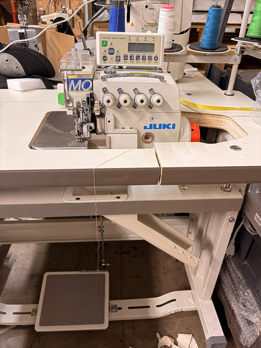 Pre-owned JUKI LH3588A-7 automatic double needle AND MO6800 For Adan