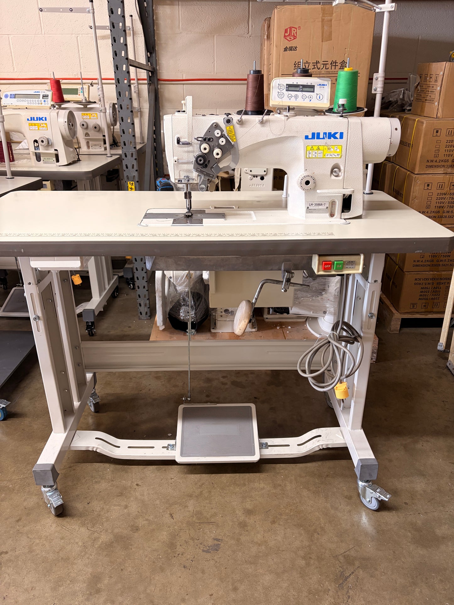 Pre-owned JUKI LH3588A-7 automatic double needle sewing machine