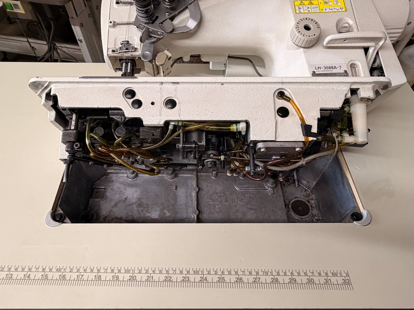 Pre-owned JUKI LH3588A-7 automatic double needle sewing machine