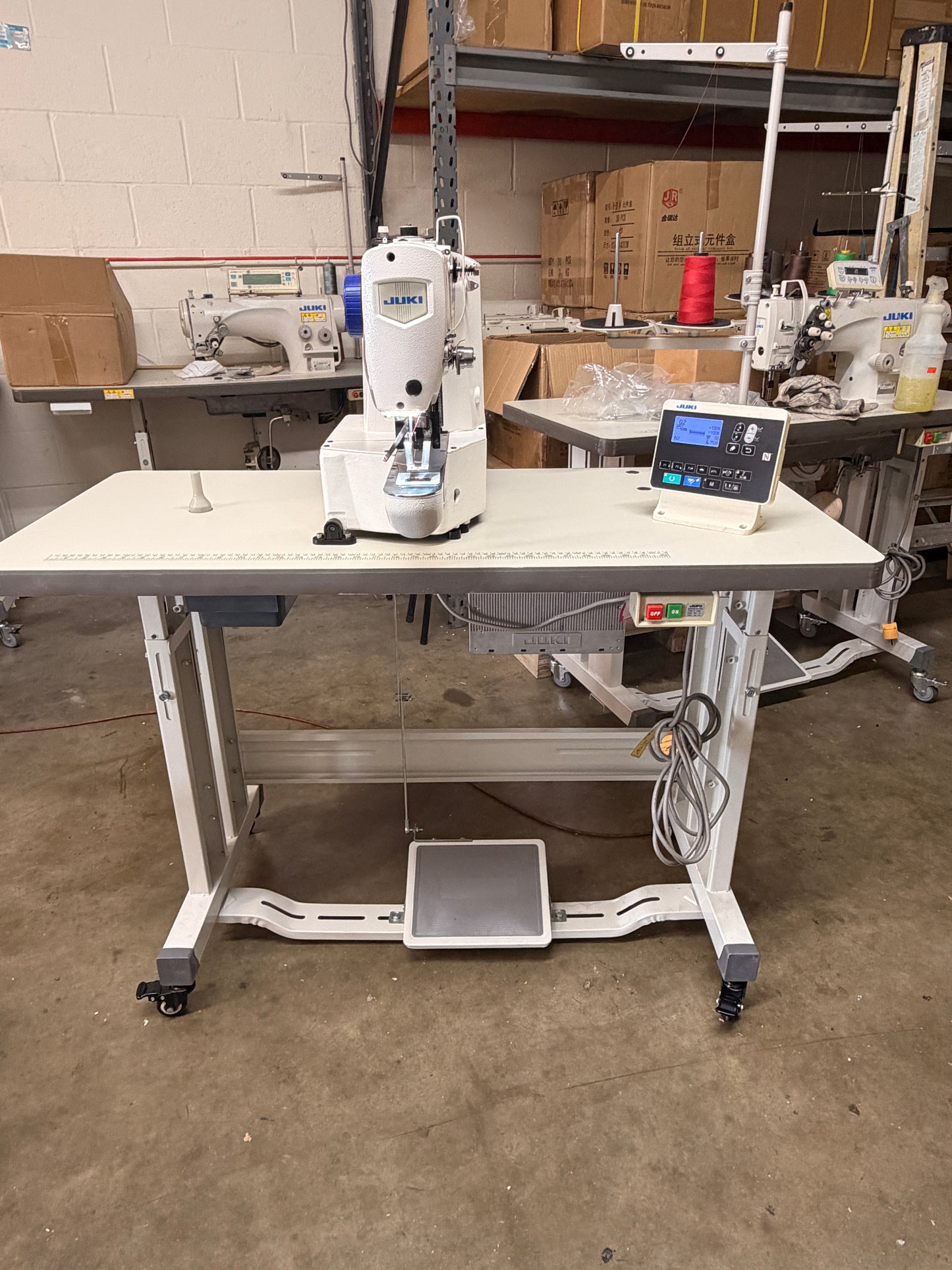 Pre-owned JUKI LK-1900BN High Speed Bartacking Machine